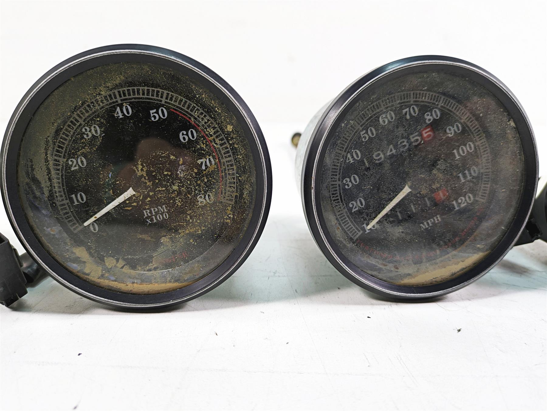 1999 Harley Touring FLHTC Electra Glide Speedo Tacho Fuel Air Oil Gauge -Read {{ shop.shopifyCountryName }} - Mototech271