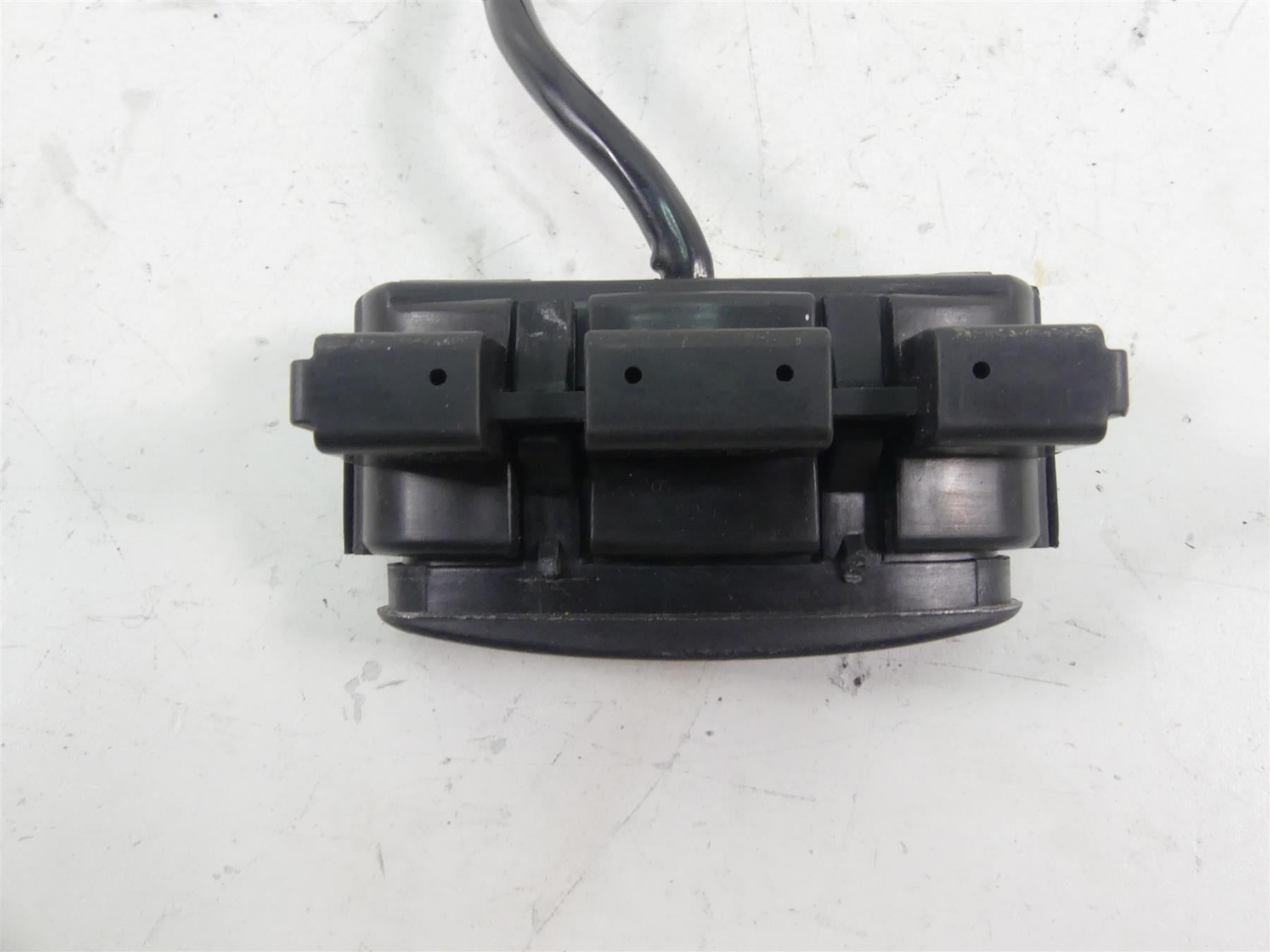 2004 Harley Softail FXSTD SE CVO Deuce Instrument Indicator Lights 68892-00A {{ shop.shopifyCountryName }} - Mototech271