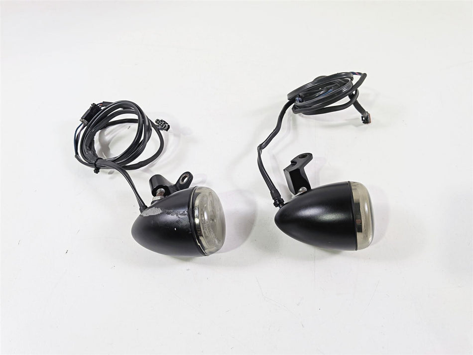 2016 Harley Softail FLSTFBS Fat Boy S LED Probeam Front Turn Signal 67800520
