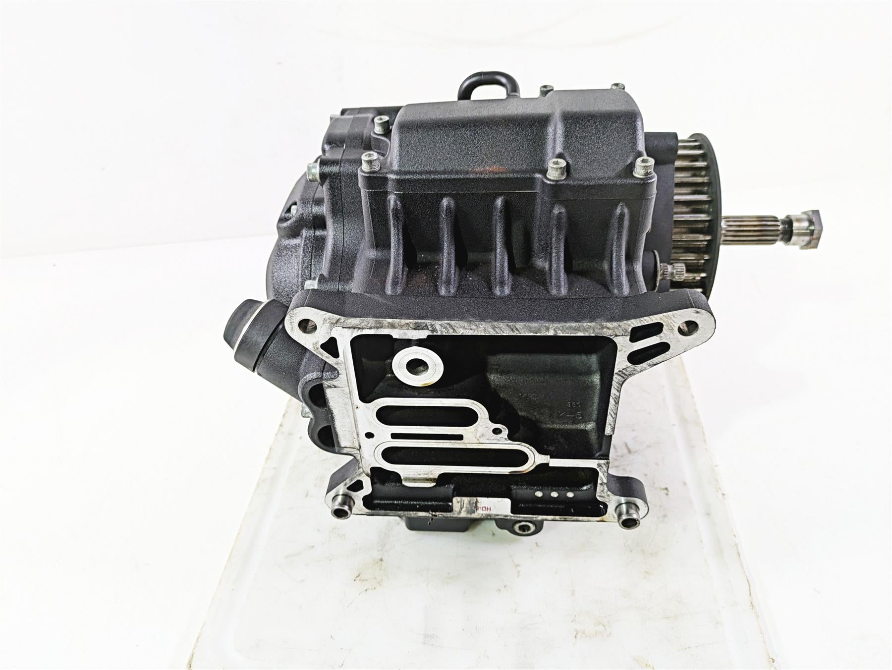 2017 Harley Dyna FXDB Street Bob Transmission Gear Box 6 Sp 19k - Read 33083-10A {{ shop.shopifyCountryName }} - Mototech271