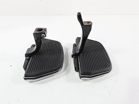 2012 Harley Softail FLSTF Fat Boy Passenger Footpeg Foot Peg READ 50943-05A {{ shop.shopifyCountryName }} - Mototech271