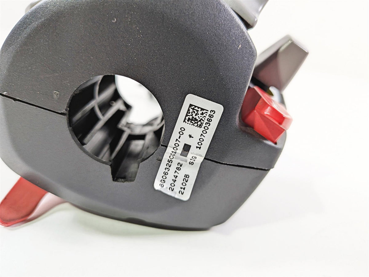 2022 Triumph Tiger 900 GT Pro Left Hand Light Cruise Control Switch T2044782 {{ shop.shopifyCountryName }} - Mototech271