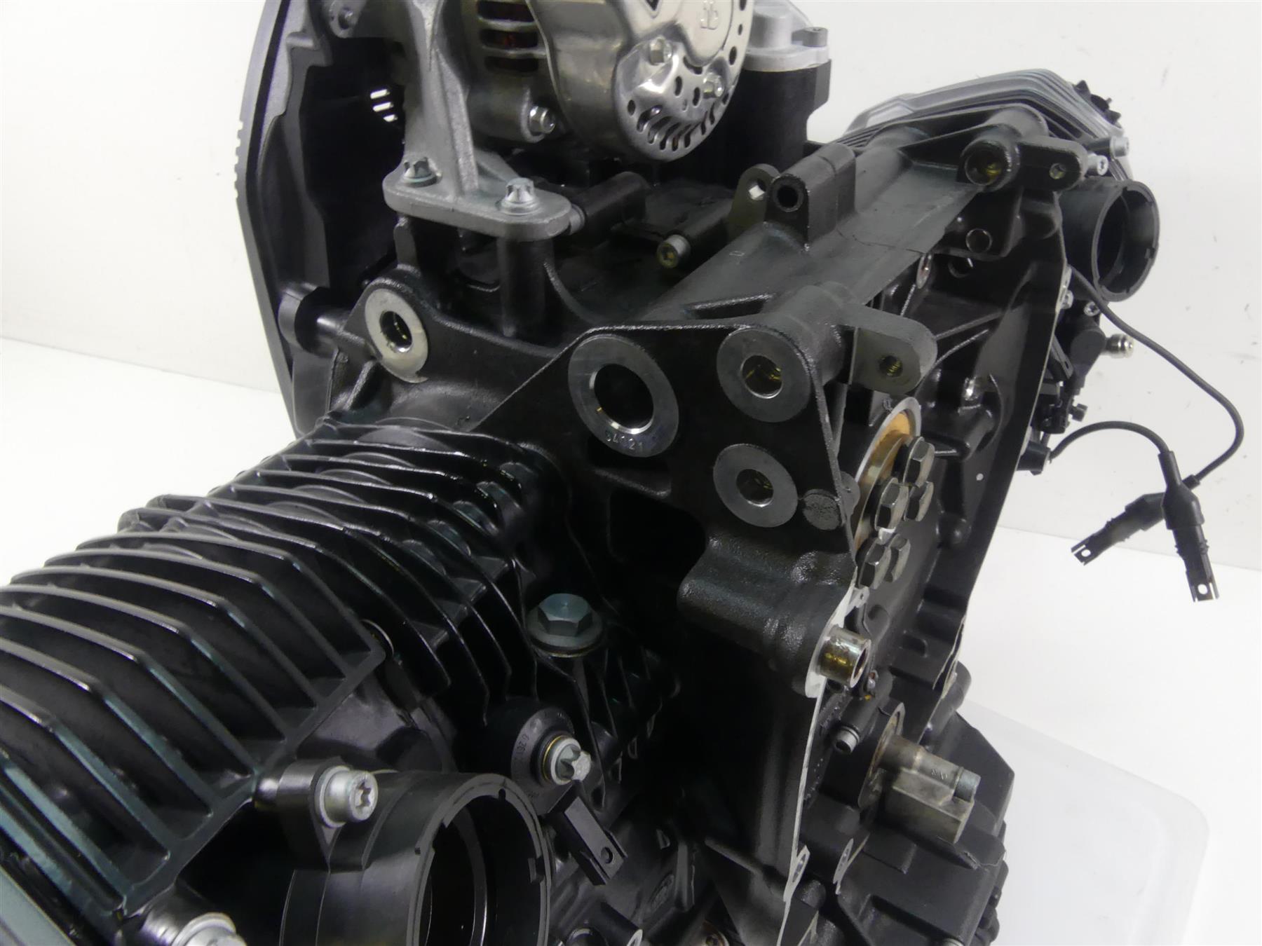 2016 BMW R nineT R9T K21 Running Engine Motor + Alternator 7k -Video 11007716691 {{ shop.shopifyCountryName }} - Mototech271