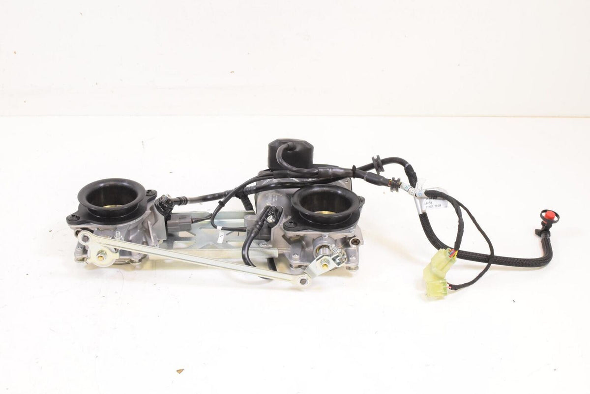 2017 Ducati Supersport 939 Throttle Body Fuel Injector SET 236MILES 28240932A {{ shop.shopifyCountryName }} - Mototech271