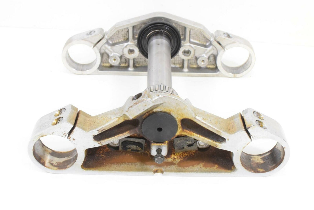 2004 Suzuki VZ1600 Marauder Upper & Lower Triple Tree Set K4403-71421 {{ shop.shopifyCountryName }} - Mototech271
