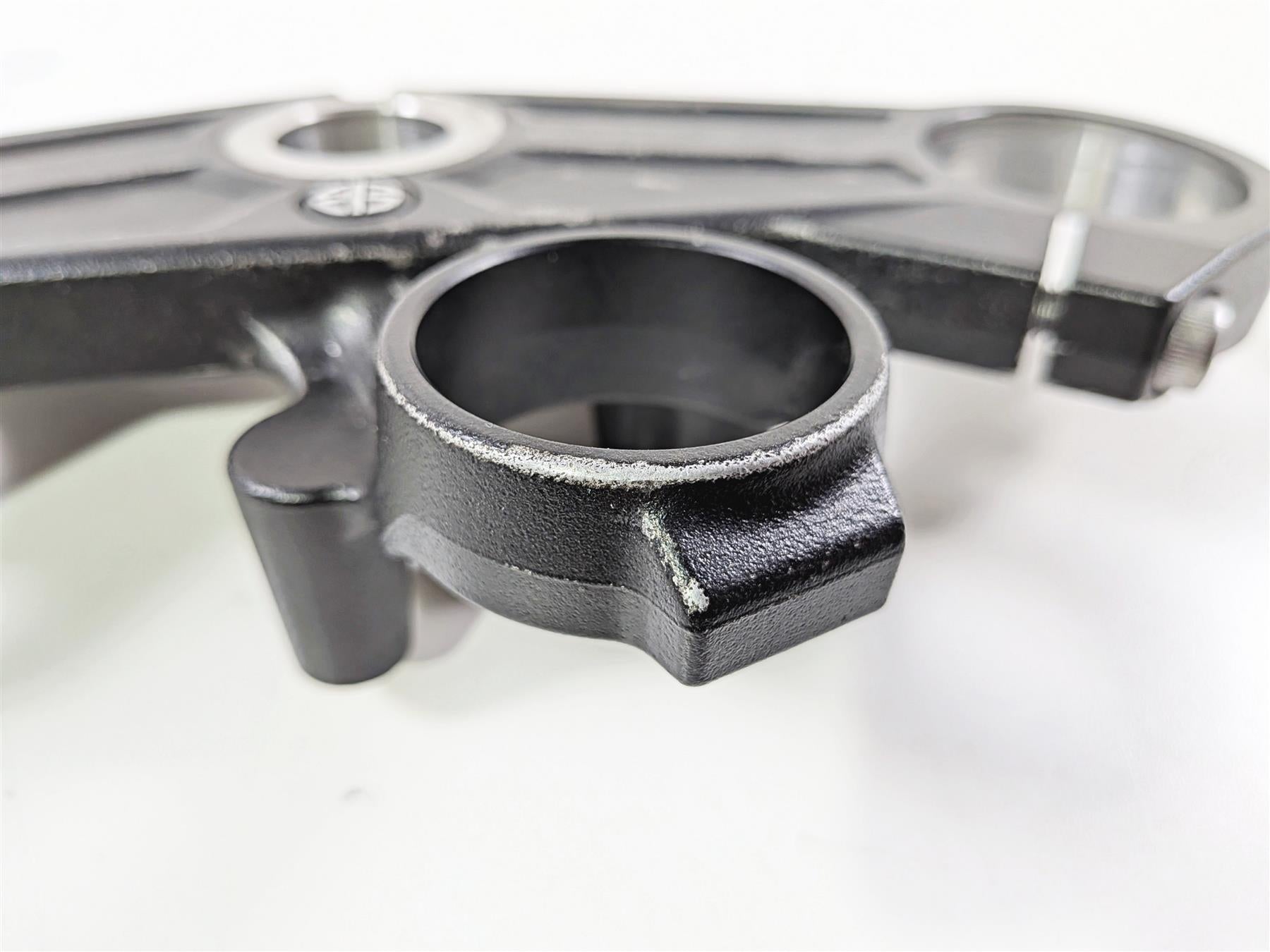 2022 Kawasaki ZX10R ZX1000 Ninja Upper Triple Tree Steering Clamp 44039-0200 {{ shop.shopifyCountryName }} - Mototech271