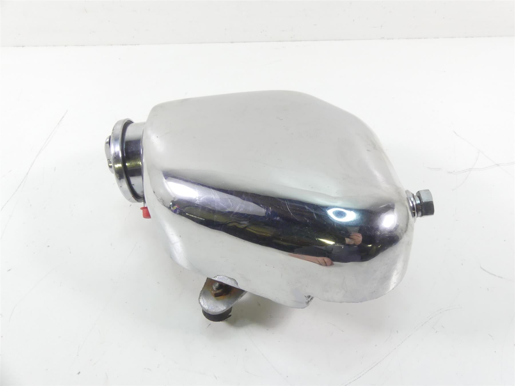 1978 Harley XLH1000 Sportster Ironhead Chrome Oil Tank Reservoir 62505-87 {{ shop.shopifyCountryName }} - Mototech271