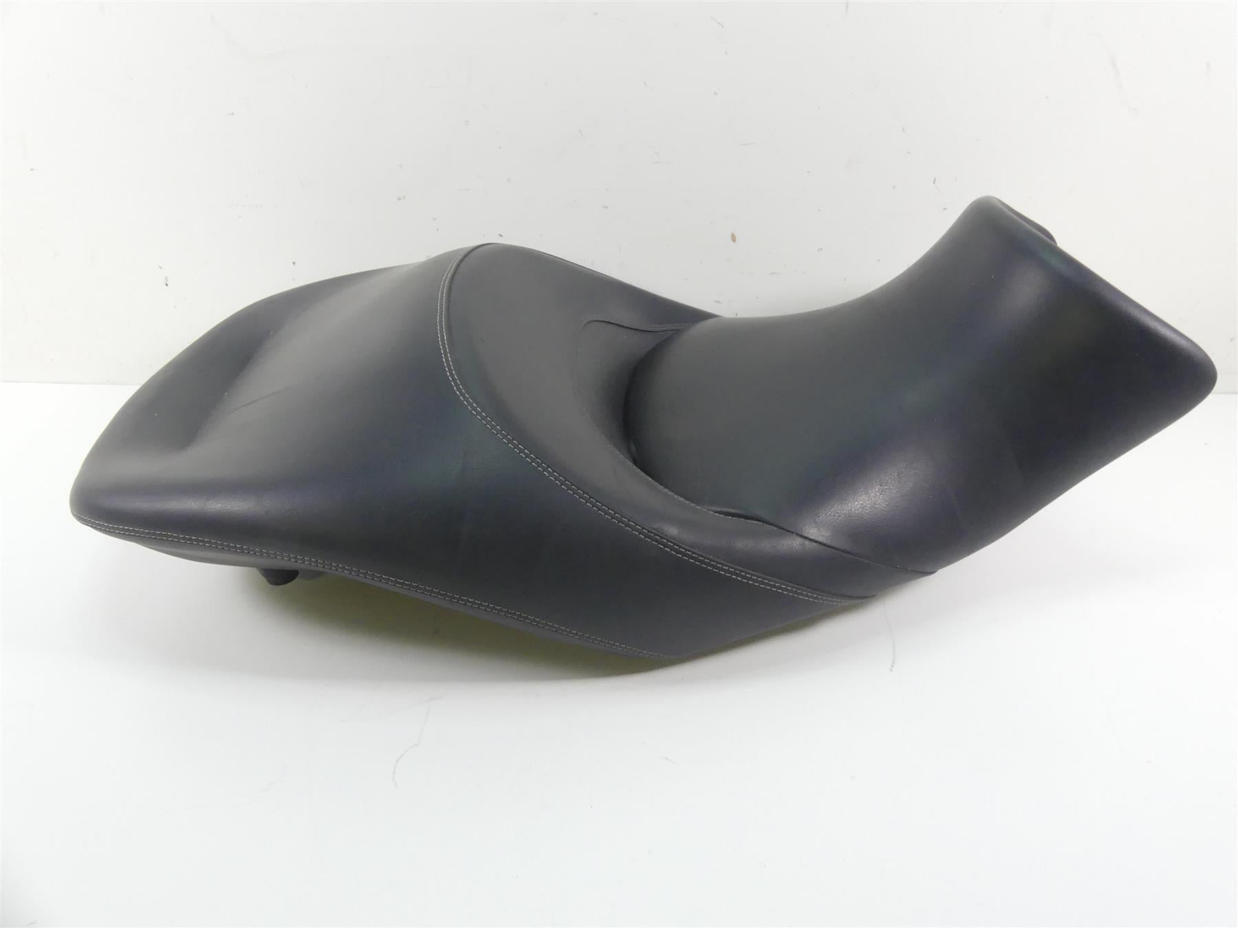2014 BMW K1600 GTL K48 Heated Rider Driver Seat Saddle Standard 52537716434 {{ shop.shopifyCountryName }} - Mototech271