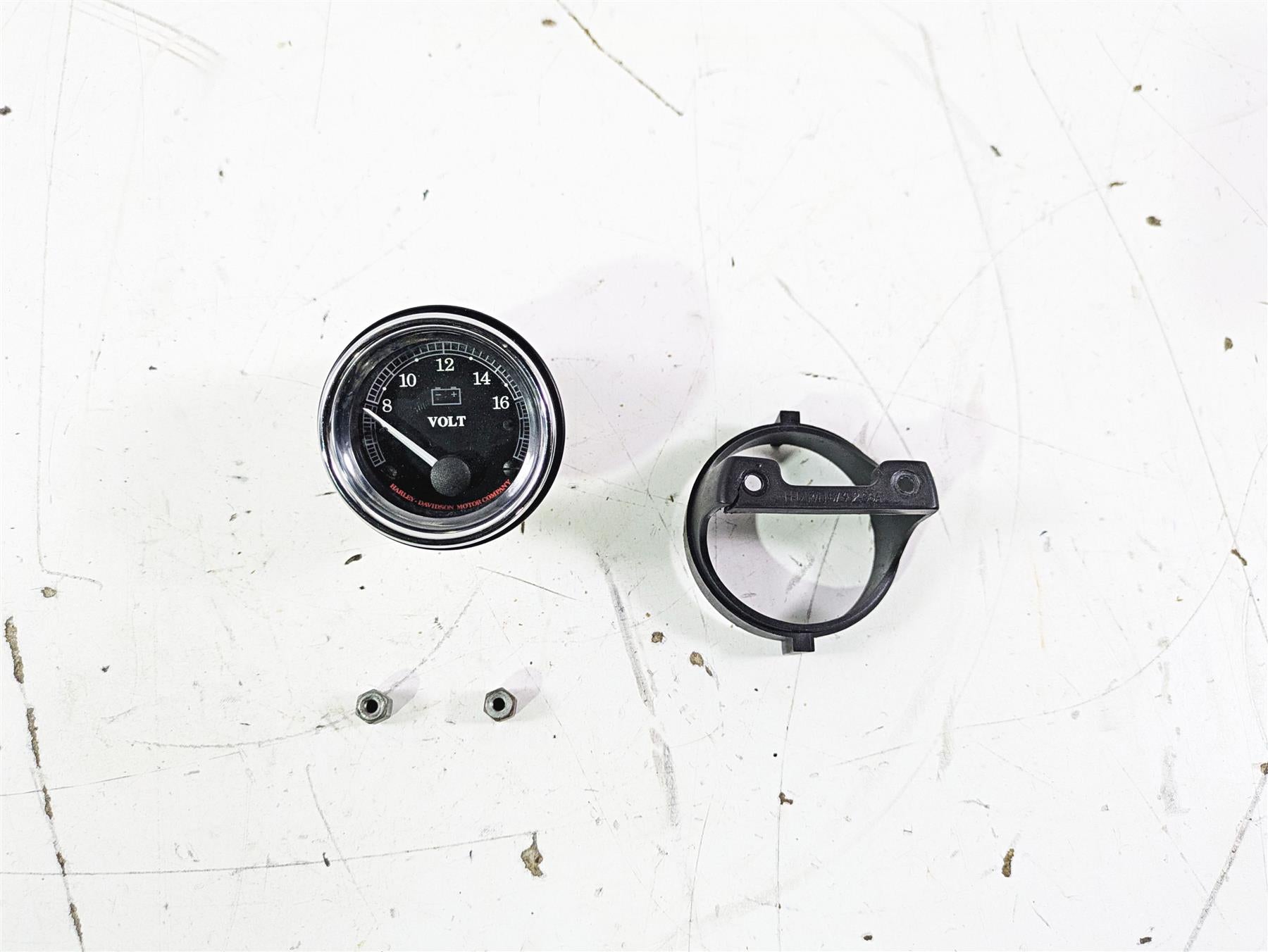2003 Harley Touring FLHTCUI E-Glide 100th Volt Voltage Meter Gauge Read 74526-96 {{ shop.shopifyCountryName }} - Mototech271