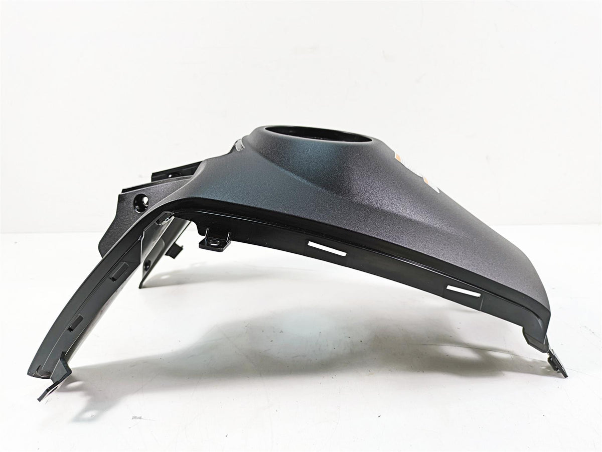 2020 Moto Guzzi V85 TT Adventure Center Upper Tank Cover Fairing Cowl 2B005462 {{ shop.shopifyCountryName }} - Mototech271
