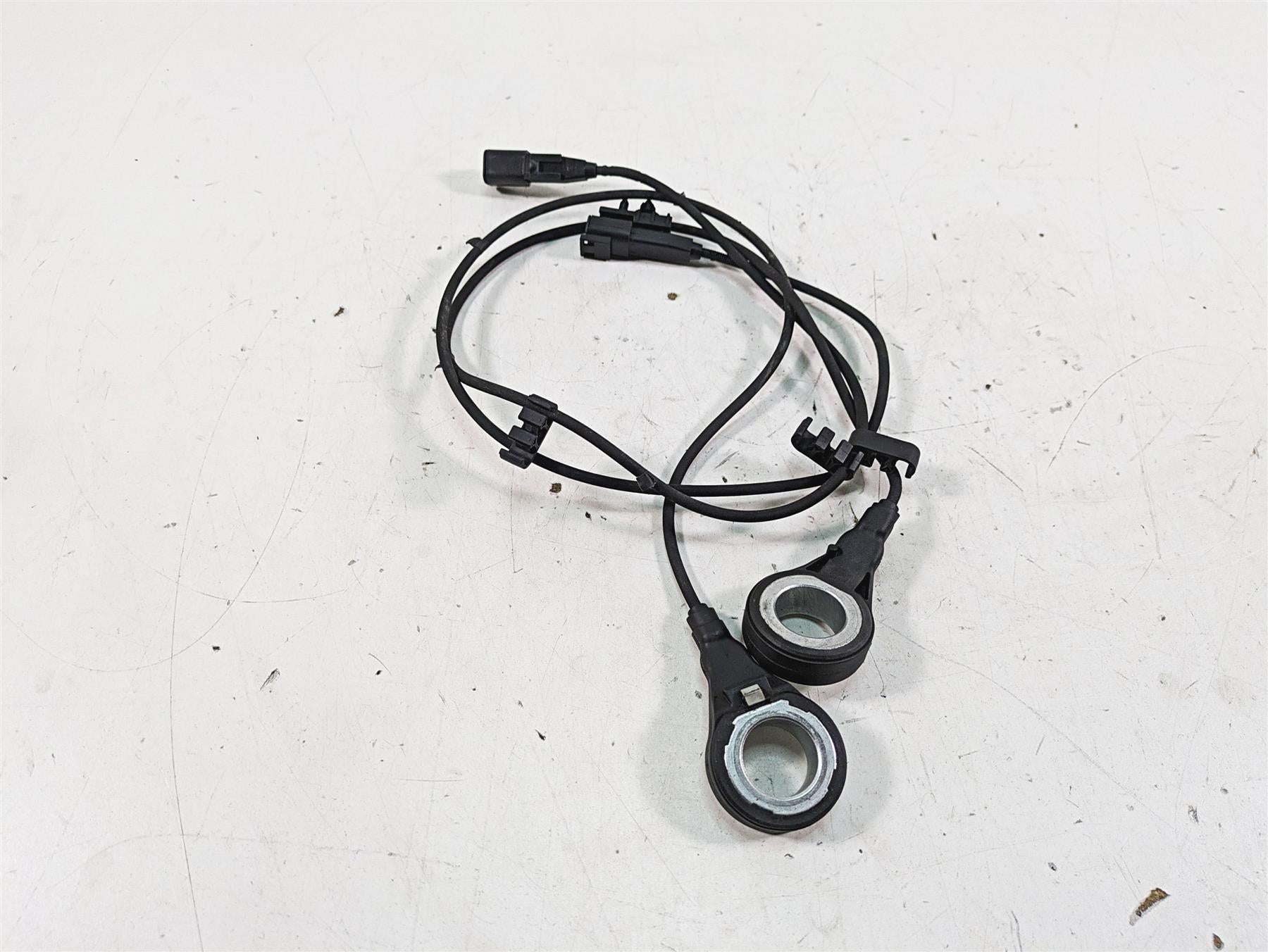 2022 Harley RA1250 S Pan America Abs Wheel Speed Brake Sensor Set 41100024 {{ shop.shopifyCountryName }} - Mototech271