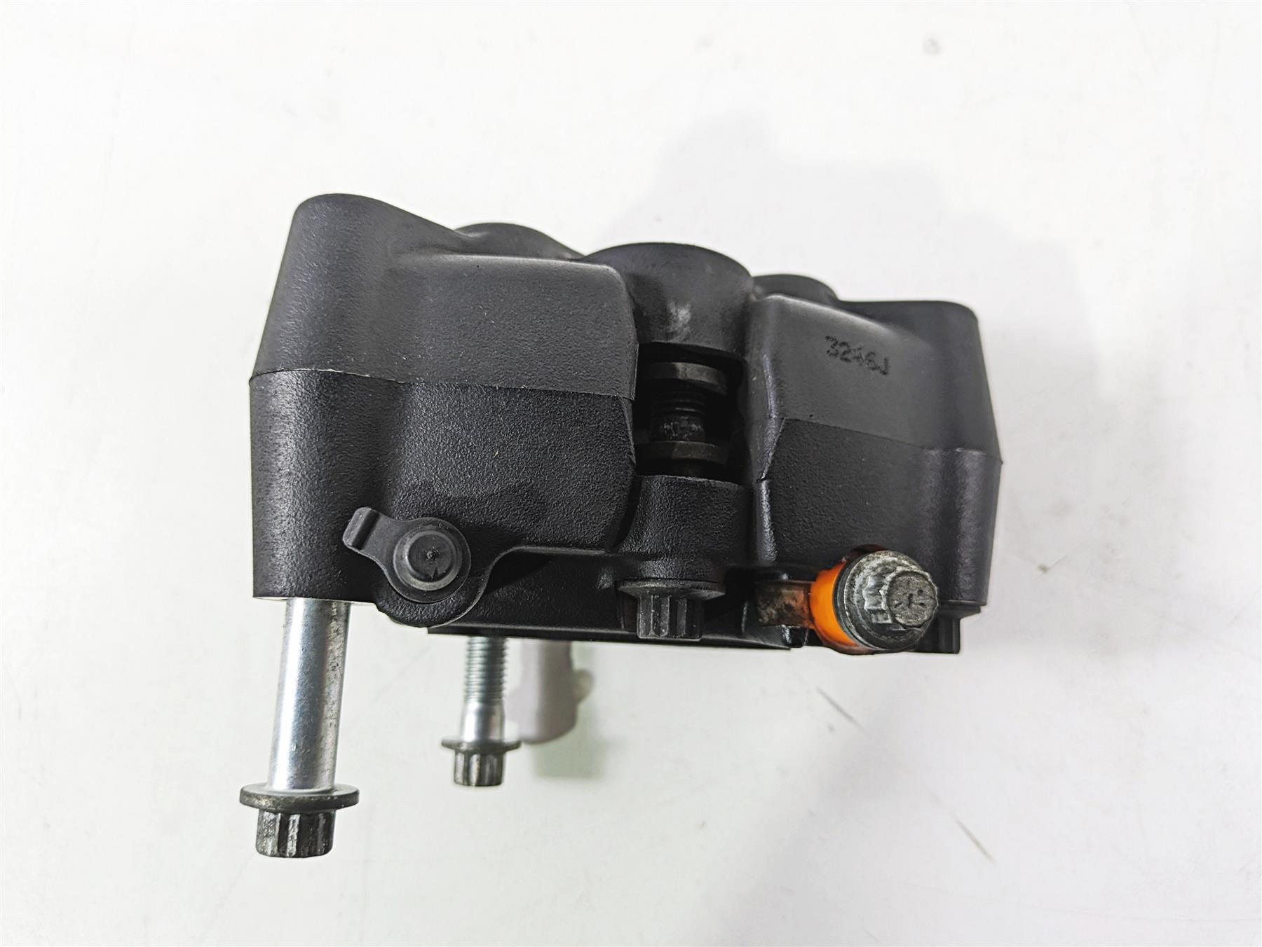2017 Harley Dyna FXDB Street Bob Front Brake Caliper 41300001 {{ shop.shopifyCountryName }} - Mototech271