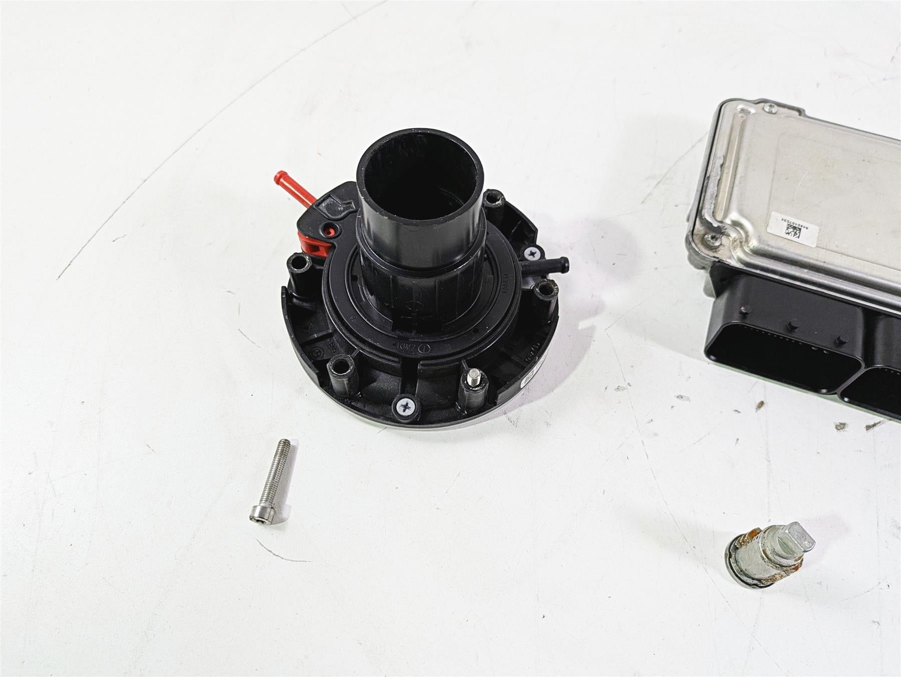 2016 BMW R1200RS K54 Cdi Ecu Ecm Module Ignition Switch Key Lock Set 8559224 {{ shop.shopifyCountryName }} - Mototech271