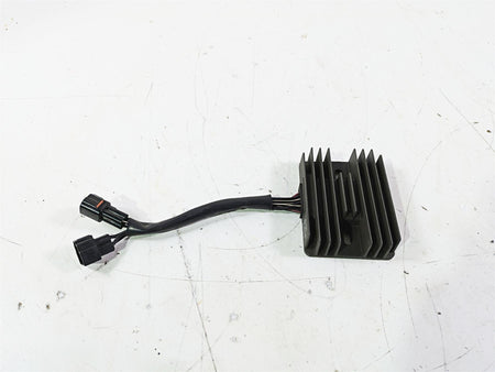 2016 Suzuki GSXR1000 Rectifier Voltage Regulator SH811AA 32800-47H00 {{ shop.shopifyCountryName }} - Mototech271