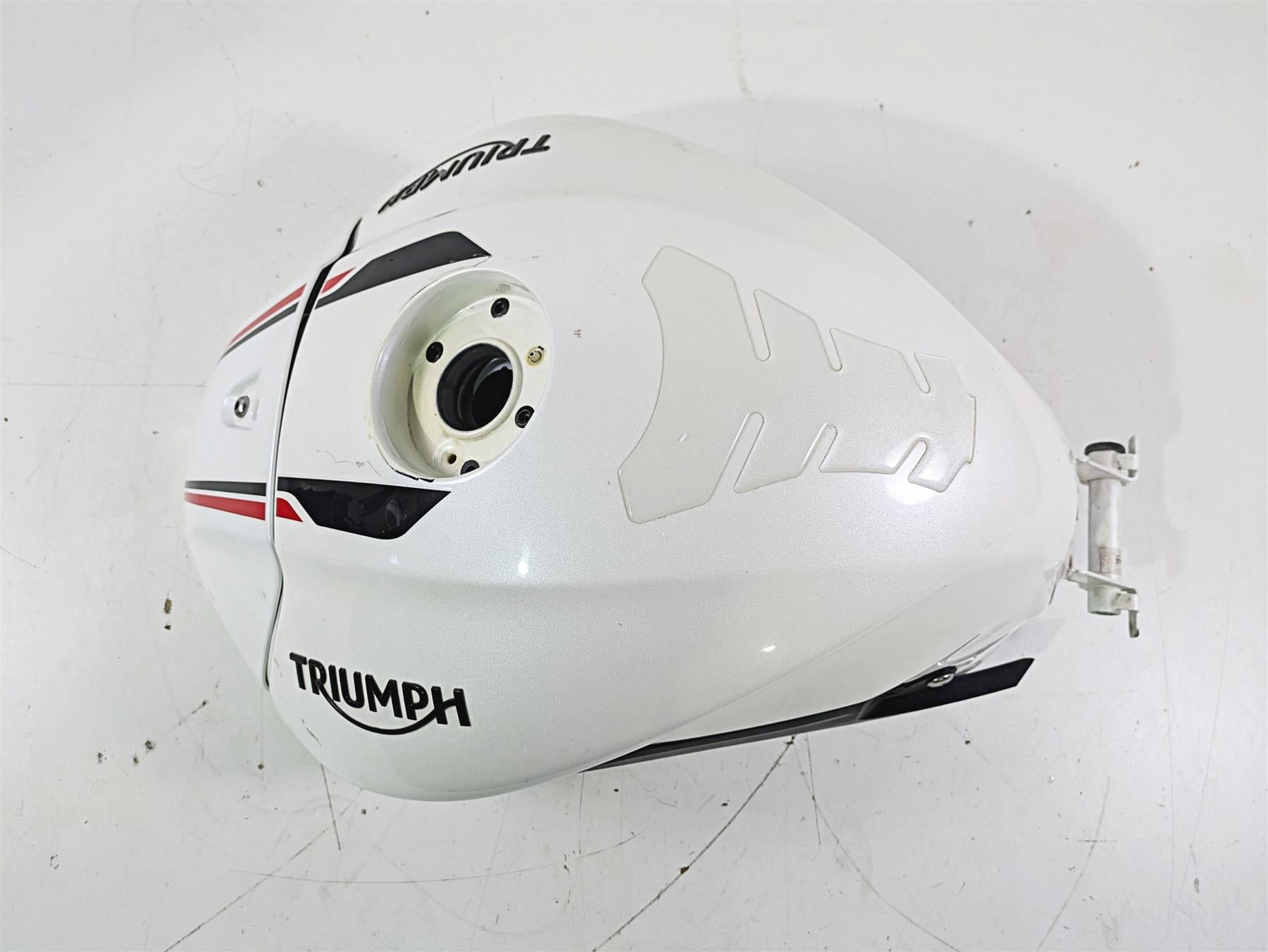 2019 Triumph Speed Triple RS 1050 Fuel Gas Petrol Tank - Little Dents T2401393 {{ shop.shopifyCountryName }} - Mototech271