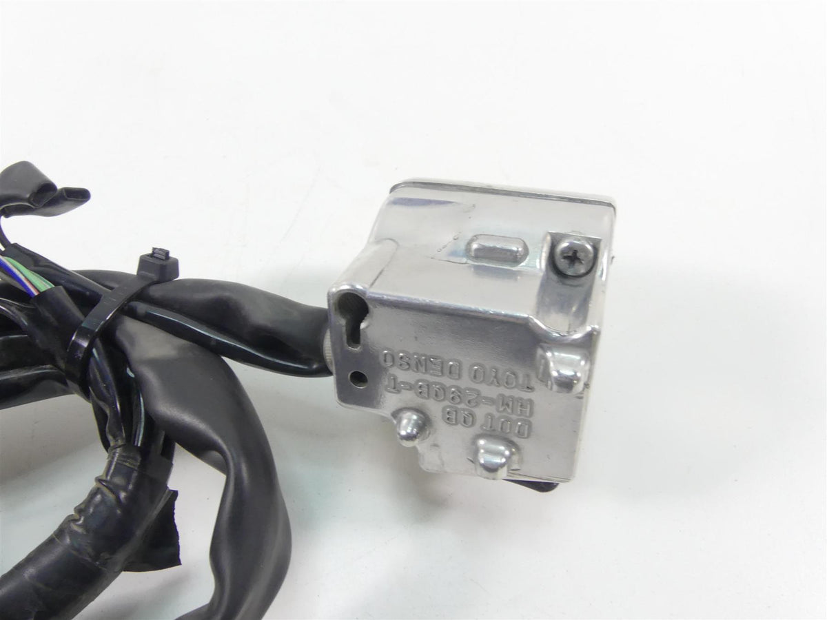 2002 Honda VTX1800 C Left Hand Light Blinker Horn Control Switch 35020-MCH-000 {{ shop.shopifyCountryName }} - Mototech271
