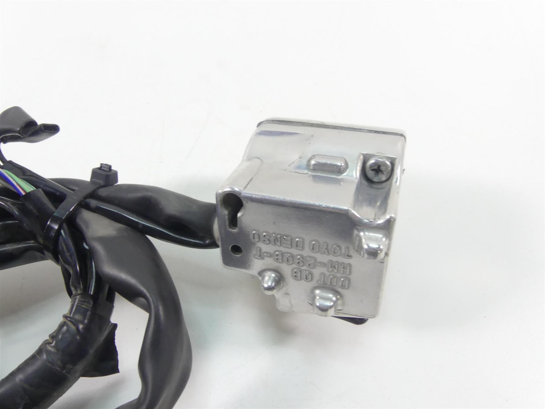 2002 Honda VTX1800 C Left Hand Light Blinker Horn Control Switch 35020-MCH-000 {{ shop.shopifyCountryName }} - Mototech271
