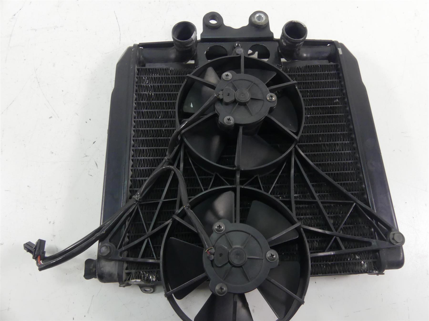 2013 Harley VRSCDX Night Rod Special Radiator Fans Reservoir Hoses 26722-04 {{ shop.shopifyCountryName }} - Mototech271