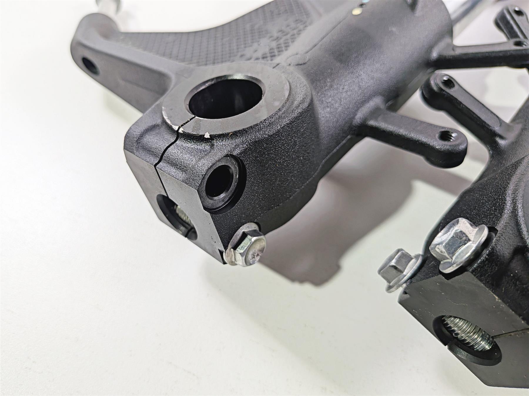 2024 Suzuki GSXR600 Front Fork Leg Set Showa - 2K Only 51103-14J11 51104-14J11 {{ shop.shopifyCountryName }} - Mototech271