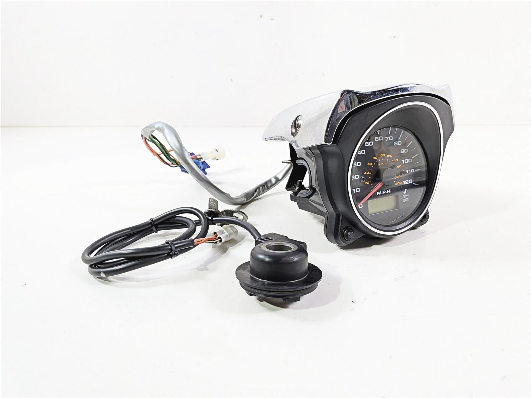 2005 Suzuki VZ800 M50 Boulevard Speedometer Gauge Instrument +Sensor 34120-39G11 {{ shop.shopifyCountryName }} - Mototech271