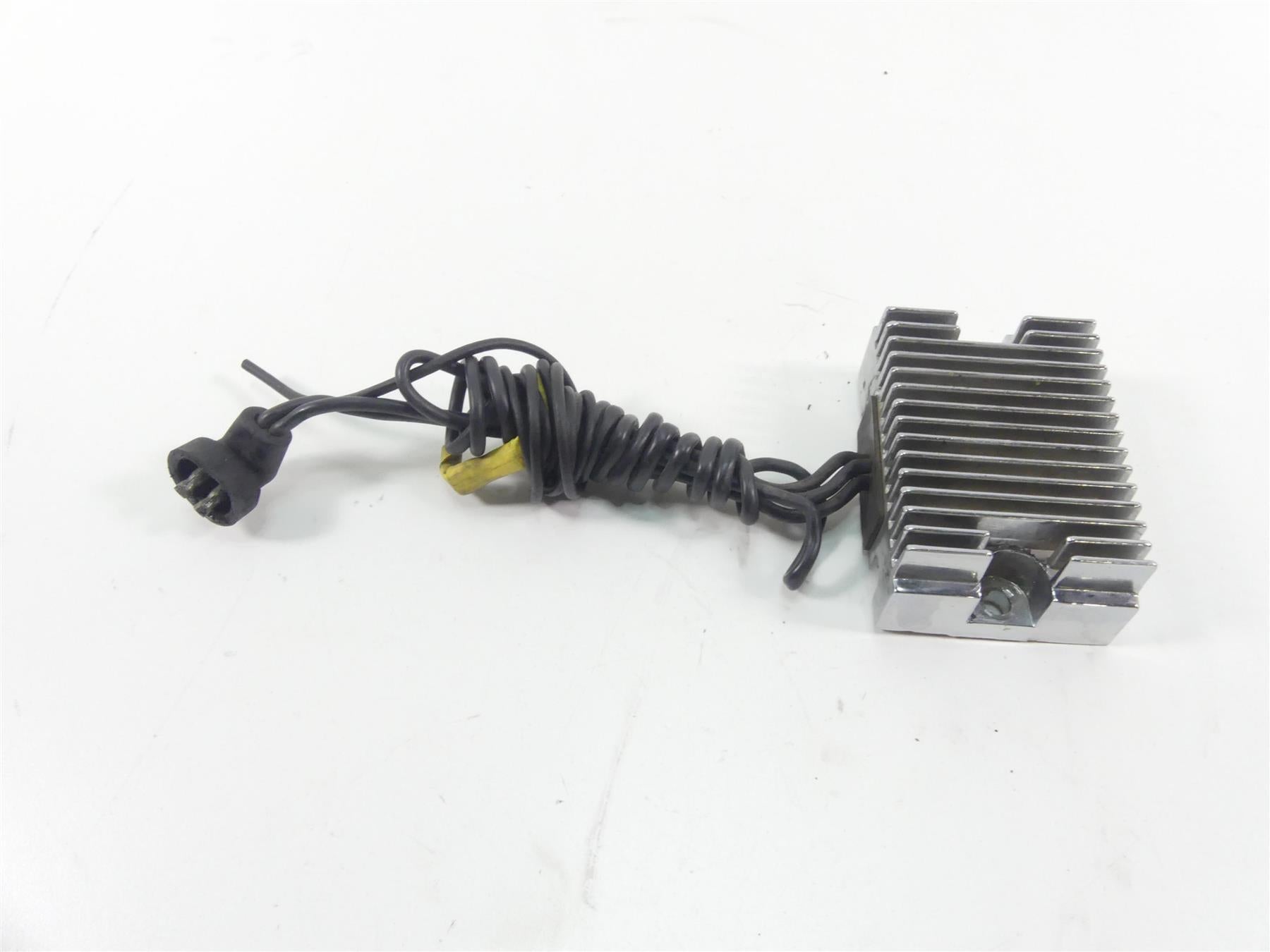1999 Harley FXSTS Softail Springer Chrome Rectifier Voltage Regulator 74519-88B {{ shop.shopifyCountryName }} - Mototech271