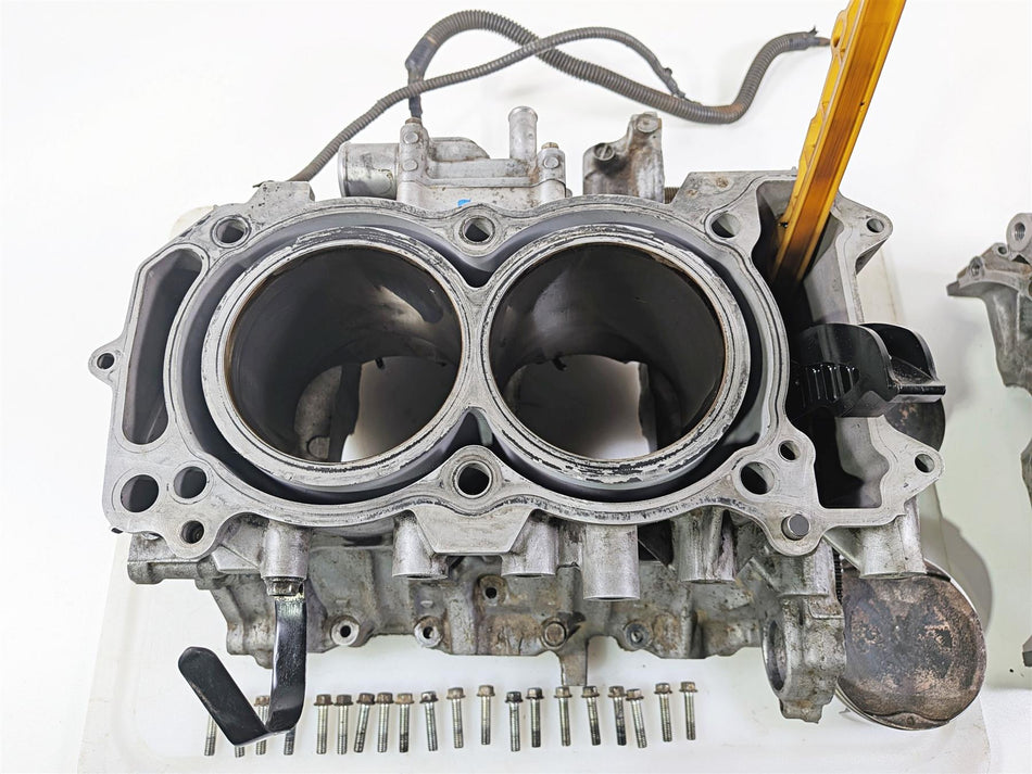 2022 Kawasaki Teryx KRX KRF 1000 SE Crankcase + Pistons & Oil Pan 14101-0042 {{ shop.shopifyCountryName }} - Mototech271