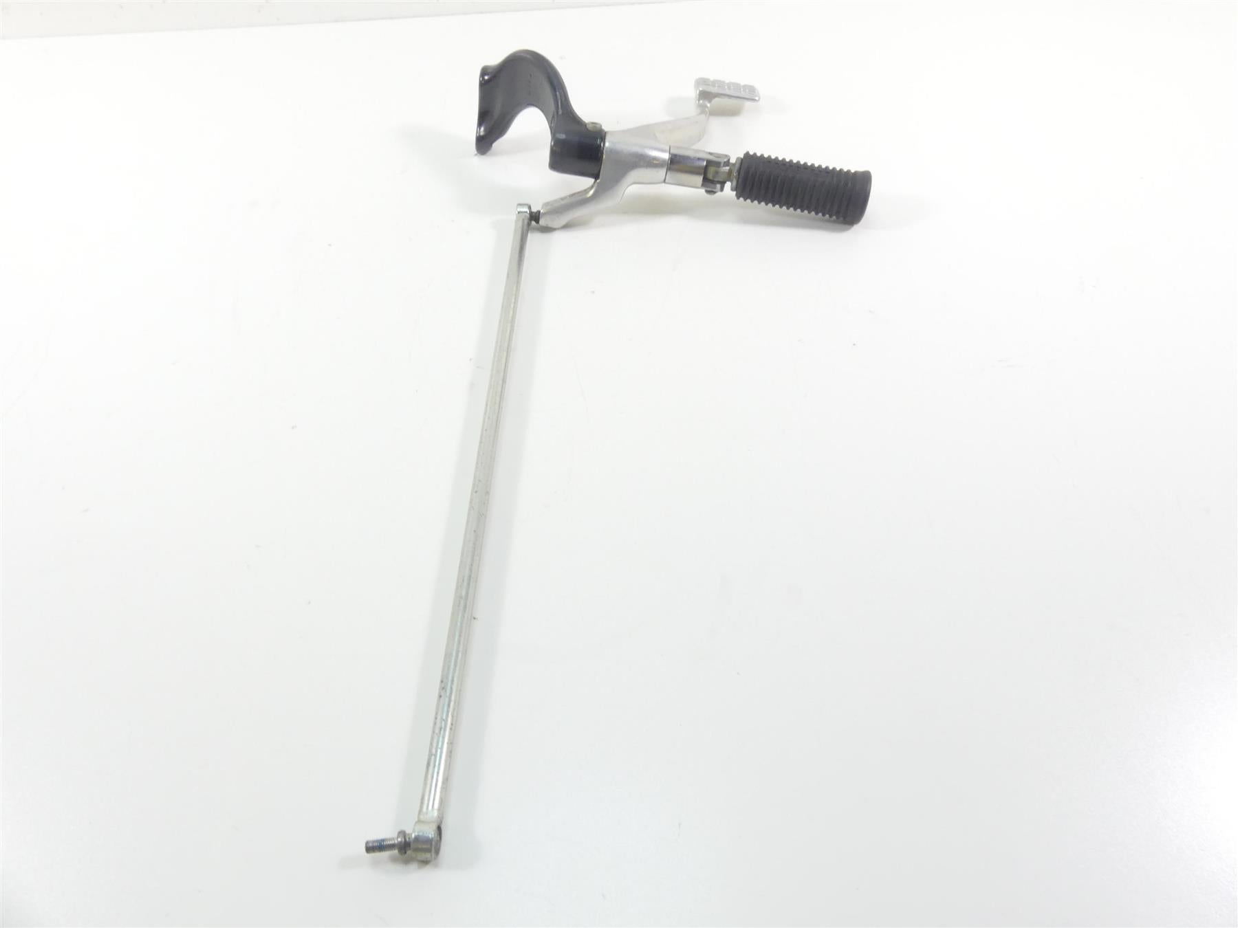 2006 Harley Sportster XL1200 Custom Front Right Foot Peg & Brake FW 42652-04 {{ shop.shopifyCountryName }} - Mototech271