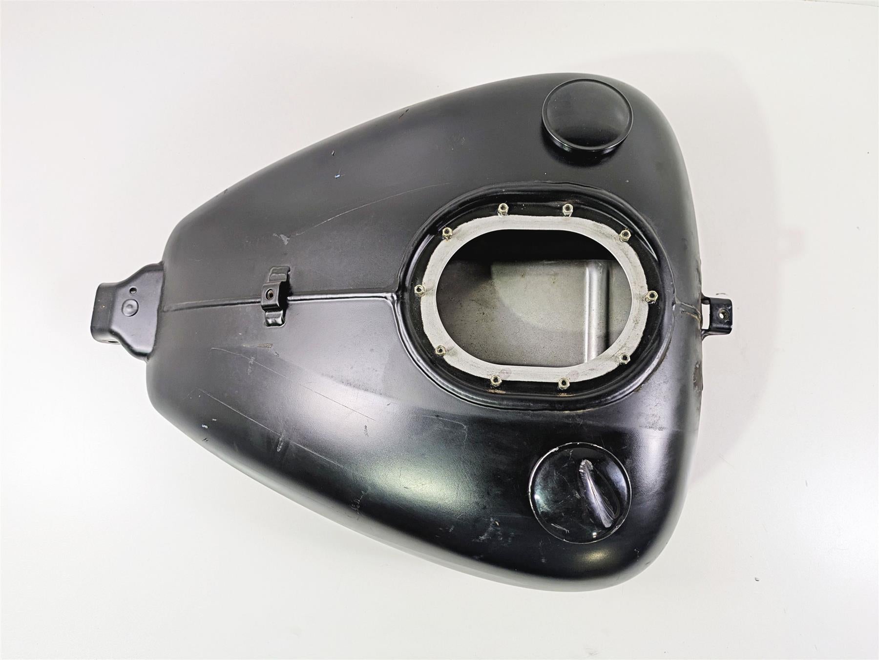 2018 Indian Springfield Dark Horse Fuel Gas Petrol Tank Reservoir - Read 1021997 {{ shop.shopifyCountryName }} - Mototech271