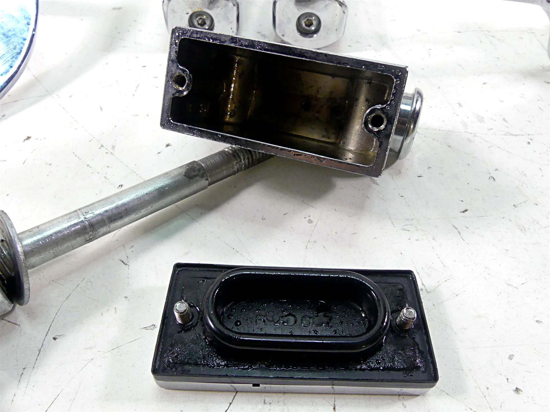 1979 Harley Sportster XLS1000 Roadster Footpeg Rear Master Shifter Brake Pedal {{ shop.shopifyCountryName }} - Mototech271
