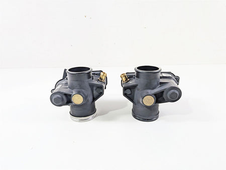 2023 BMW R nineT Scrambler K23 Throttle Body Bodies Set 13549457019 13549457020 {{ shop.shopifyCountryName }} - Mototech271