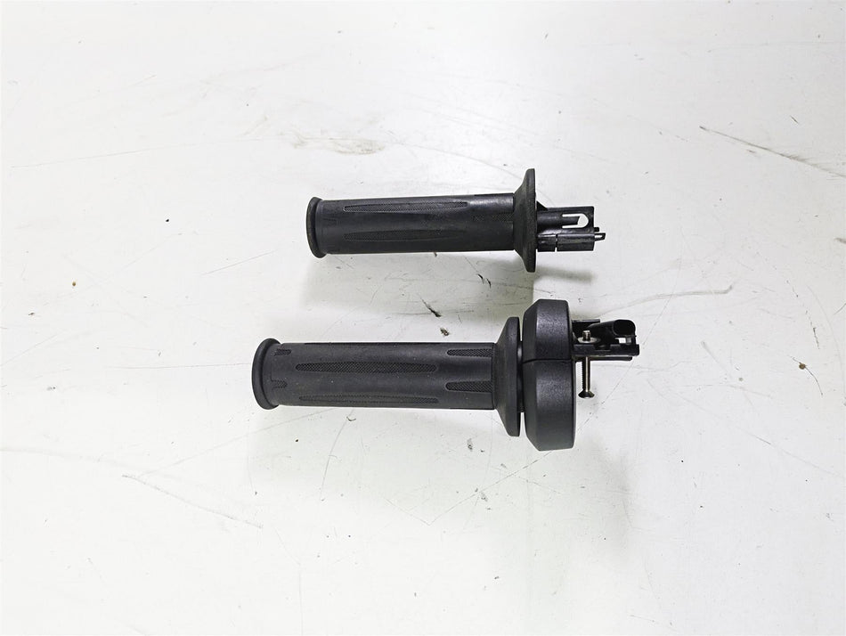 2016 BMW R1200RS K54 Heated Hand Grip Set Cruise 61318552124 61318552115 {{ shop.shopifyCountryName }} - Mototech271