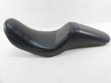 Load image into Gallery viewer, 2004 Harley FXDWGI Dyna Wide Glide Le Pera Daytona Dual Seat Saddle -Read LF-520
