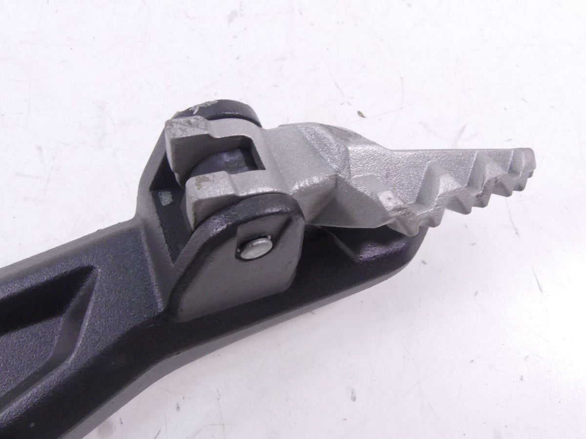 2016 Ducati Hypermotard 939SP Right Foot Peg Bracket + Brake Pedal 82412101CA {{ shop.shopifyCountryName }} - Mototech271