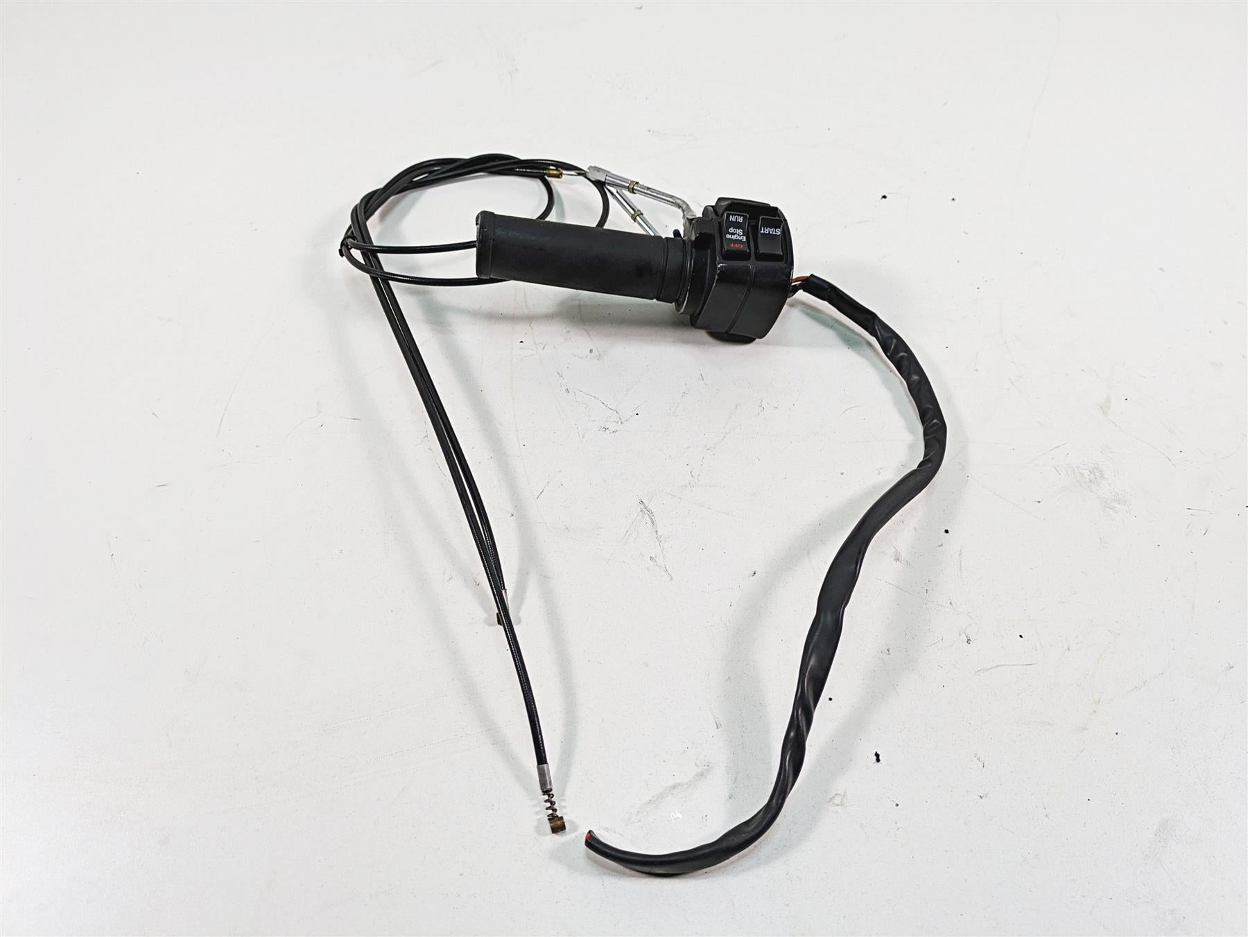 1986 Harley Sportster XLH 883 Right Start Stop Control Switch - Read 70219-86A {{ shop.shopifyCountryName }} - Mototech271