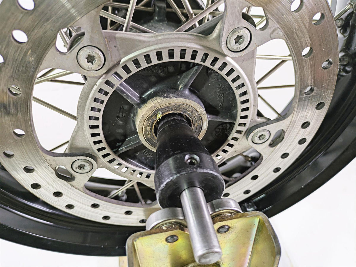 2017 BMW F800GS Adv K75 17x4.25 Rear Wheel Rim - Runout 36317719727 36318564177 {{ shop.shopifyCountryName }} - Mototech271