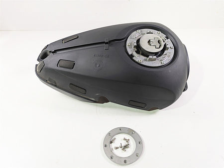 2009 Harley XR1200 Sportster Plastic Fuel Gas Petrol Tank 61392-08 {{ shop.shopifyCountryName }} - Mototech271