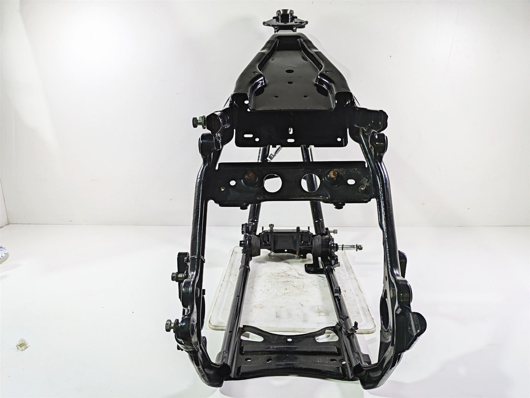 2010 Harley Touring FLHTK Electra Glide Straight Main Frame Chassis With Salvage Louisiana Title 47900-11BHP {{ shop.shopifyCountryName }} - Mototech271