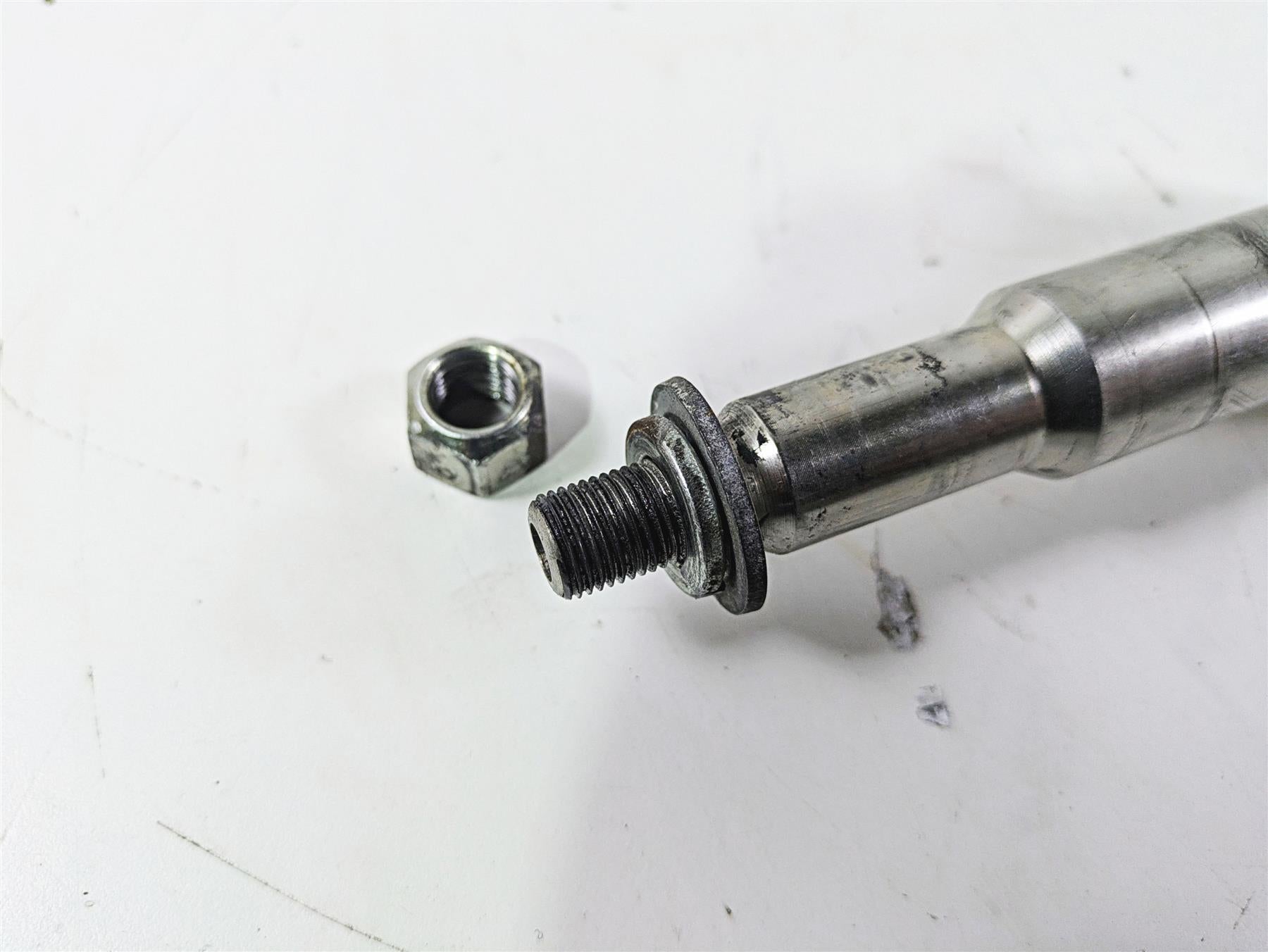 2007 Harley FXDWG Dyna Wide Glide Front Axle Wheel Spindle 40923-06 {{ shop.shopifyCountryName }} - Mototech271