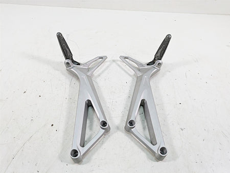 2013 MV Agusta F3 675 ERA Rear Passenger Footpeg Set 80A0B5659 8AA0B5660 {{ shop.shopifyCountryName }} - Mototech271