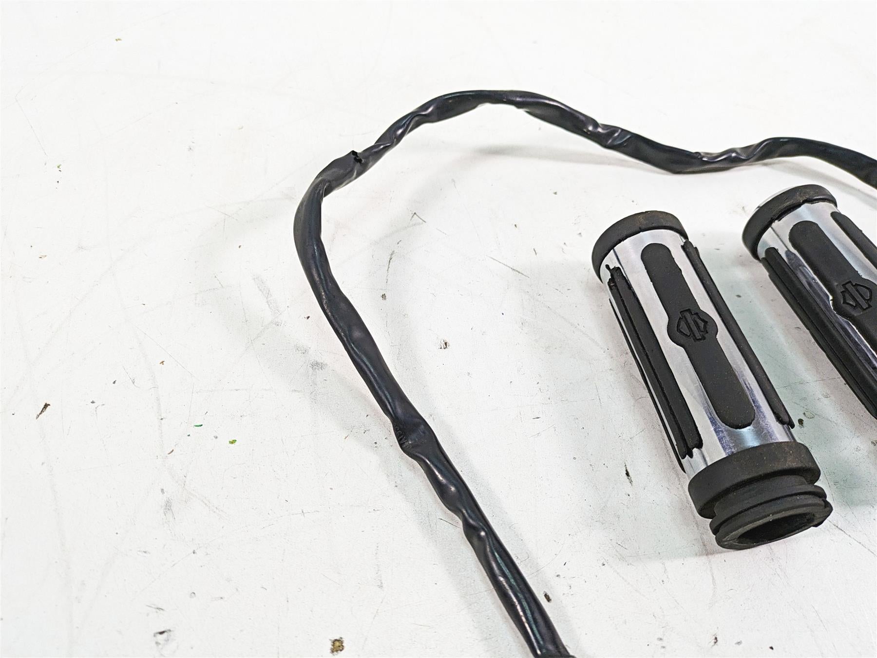 2013 Harley Softail FLSTFB Fat Boy Lo Right Hand Control Switch - Read 72954-11 {{ shop.shopifyCountryName }} - Mototech271