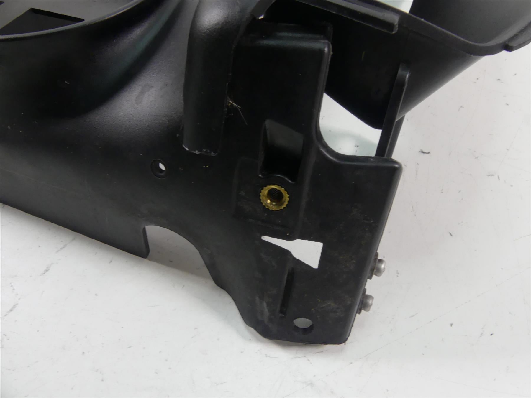 2012 Harley VRSCF Muscle Rod Radiator Center Cover Fairing 26813-08A {{ shop.shopifyCountryName }} - Mototech271