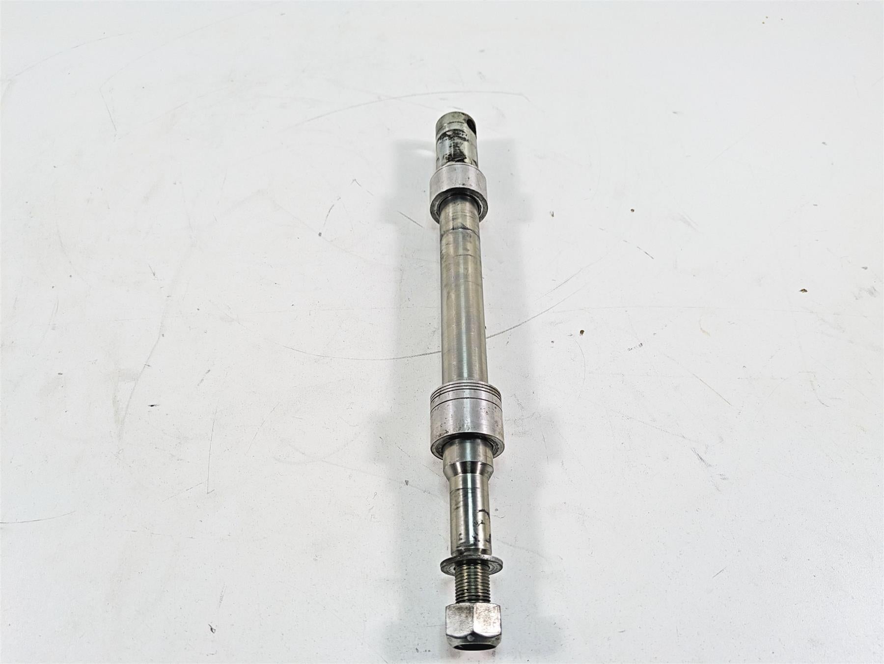 2012 Harley FLD Dyna Switchback Front Axle Wheel Spindle 25mm 41547-07A {{ shop.shopifyCountryName }} - Mototech271
