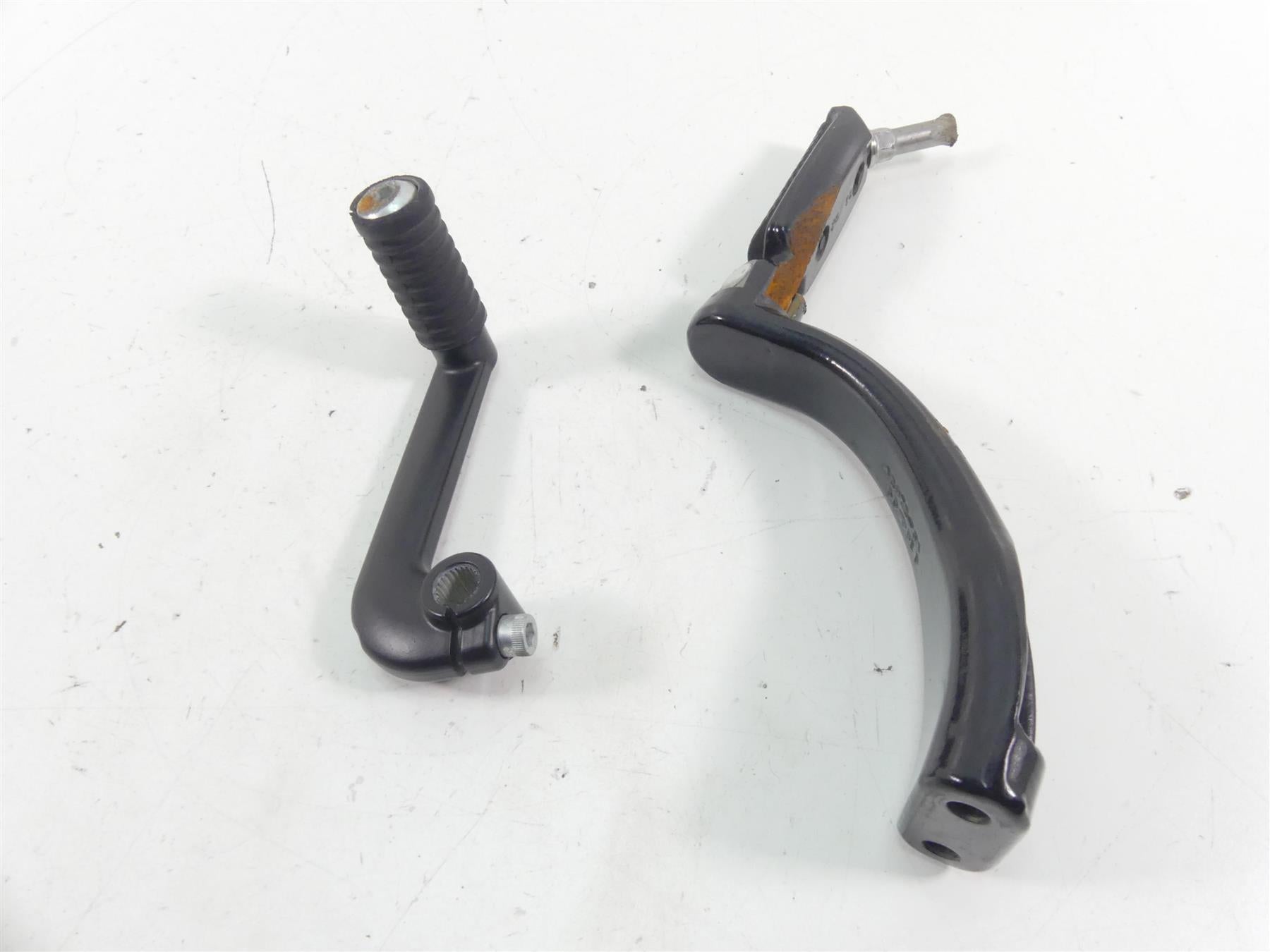 2020 Harley Sportster XL1200 NS Iron Front Left Foot Peg & Shifter Mid 42972-04 {{ shop.shopifyCountryName }} - Mototech271