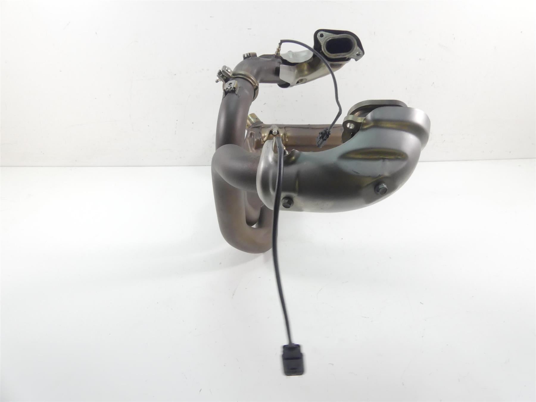 2022 Indian FTR1200 S Oem Exhaust Header Manifold Pipe Chamber Set -Read 1263578 {{ shop.shopifyCountryName }} - Mototech271