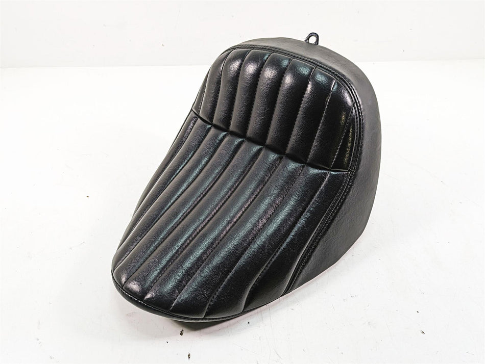 2020 Harley Softail FXBB Street Bob Oem Rider Driver Seat Saddle 52000264 {{ shop.shopifyCountryName }} - Mototech271