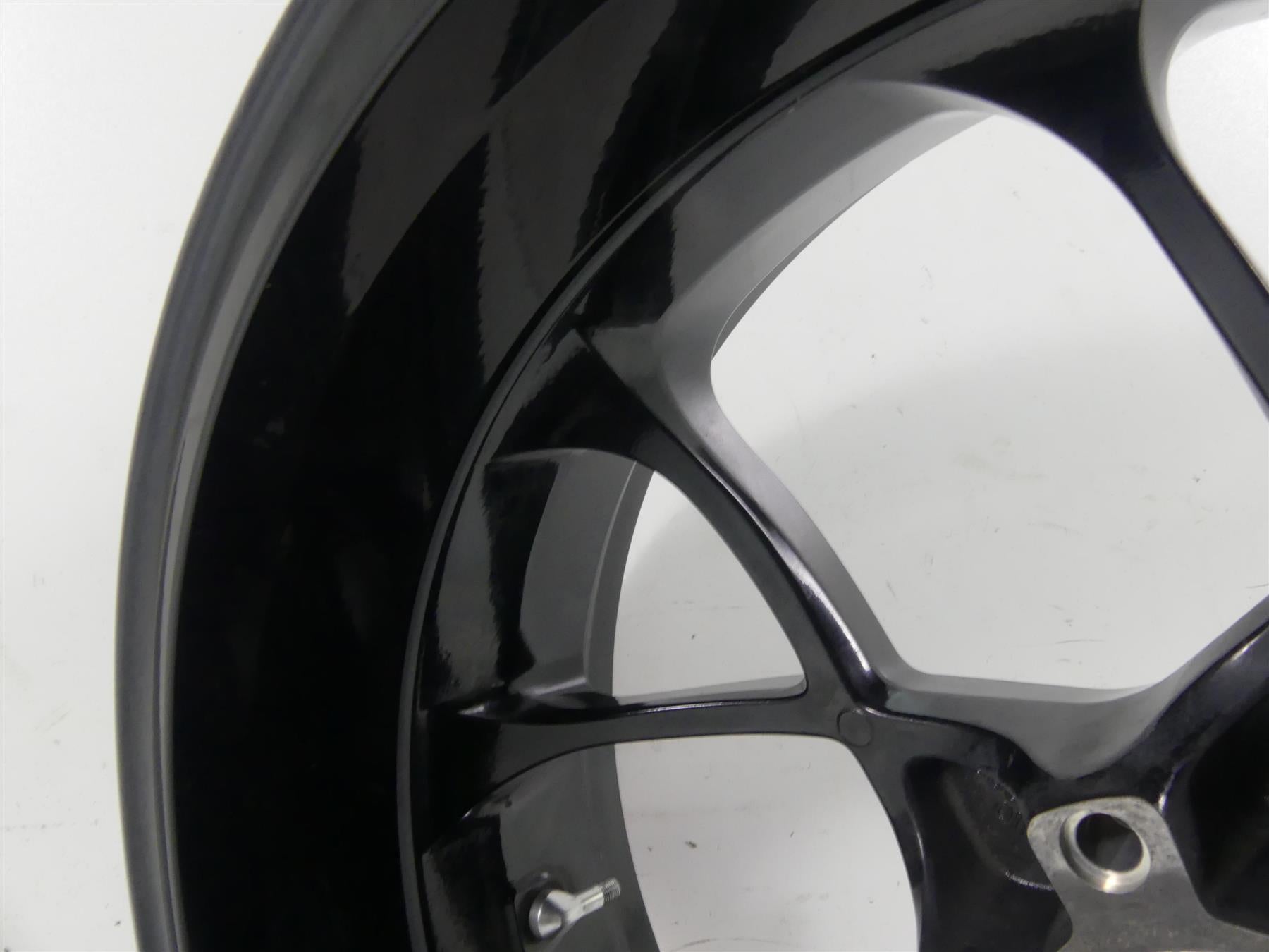 2016 KTM 1290 Superduke R Straight Rear Wheel Rim 17x6 6141010104430 {{ shop.shopifyCountryName }} - Mototech271