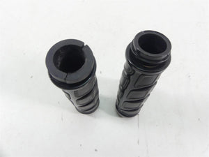 2019 Harley Softail FXBB Street Bob Kuryakyn Kinetic Grip Set Gloss Black 6353