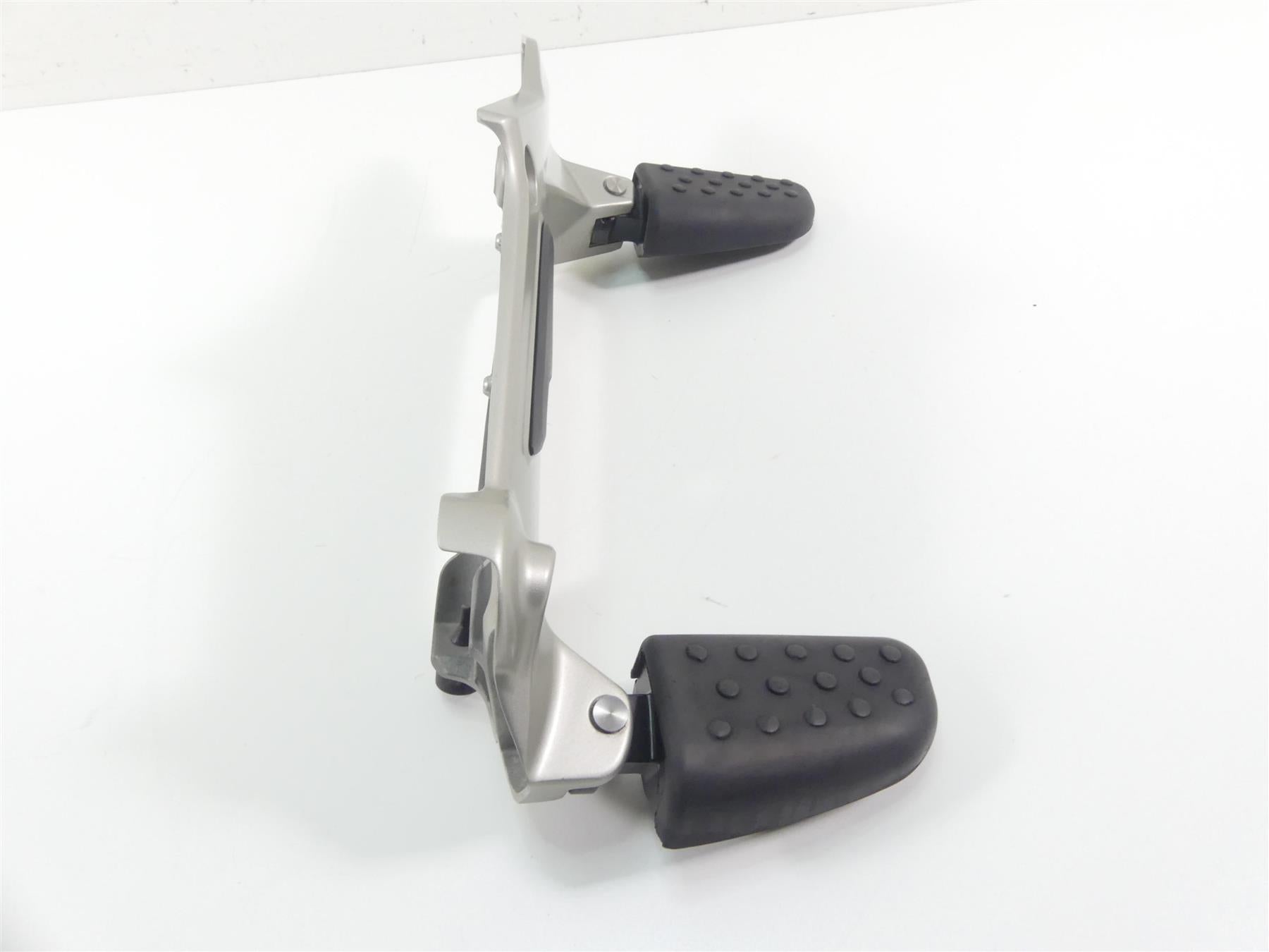 2014 BMW K1600 GTL K48 Left Footpeg Foot Peg & Bracket Mount 46717728223 {{ shop.shopifyCountryName }} - Mototech271