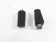 Load image into Gallery viewer, 2007 BMW R1200GS K255 Adv Passenger Pillion Footpeg Foot Peg Set 46717664225 | Mototech271
