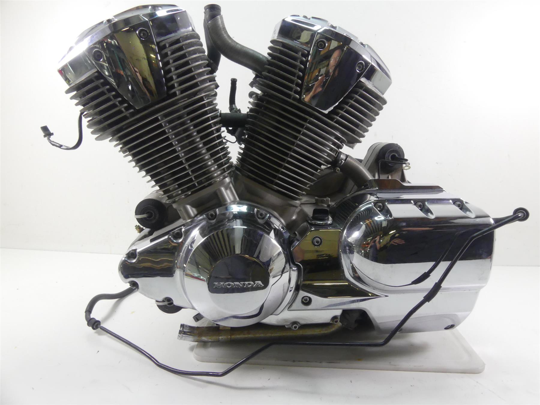2003 Honda VTX1800 C Running Engine Motor 12k - Video 11100-MCH-000 {{ shop.shopifyCountryName }} - Mototech271